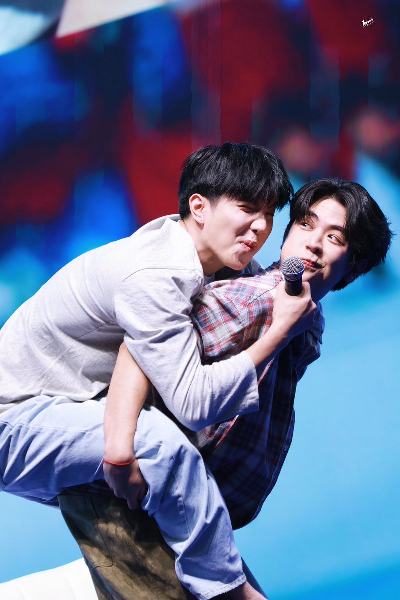 teenniizlk36's tweet photo. ยิ่งบ้วน ยิ่งเขิน งง🤭

TALAY GOONG LOVEABLE FS

#GMMTVFANIVAL2026HappyFamilyxSK
#WEIRDO101SeriesLive
#sea_ta_lay  #keenkeno https://t.co/orXTCyXU6K