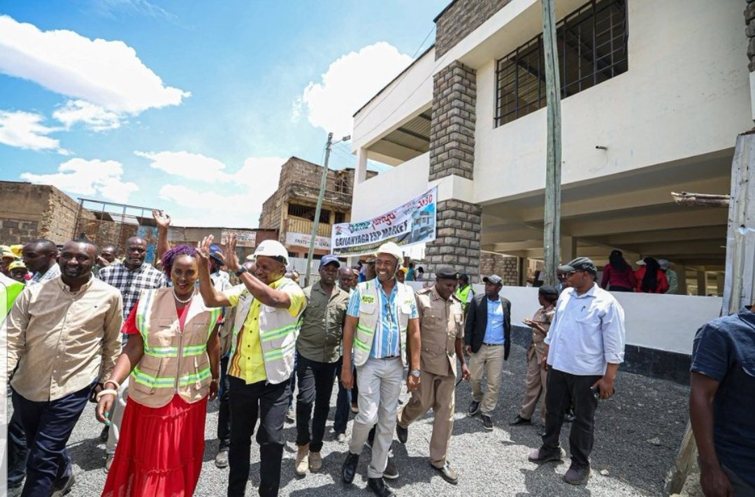 tinaakoth411's tweet photo. ๐ฐ๐ช Deputy President inspected the completed Gatuanyaga Market and road projects in Thika, reaffirming the Governmentโs commitment to better markets and infrastructure.
#KenyaKwanza #Thika #Kiambu #Development https://t.co/P9bz3SKr7j