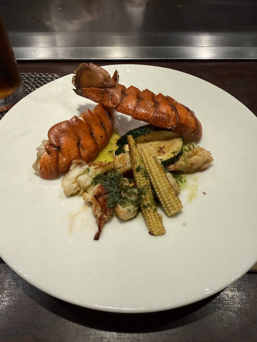 8MKmama8's tweet photo. LV.36になりました。
夜ご飯は美味しかったけど
スライドドアで娘ちゃんに腕思いっきり挟まれて死にました。
36歳怪我で始まった。 https://t.co/Hgqlxynad8