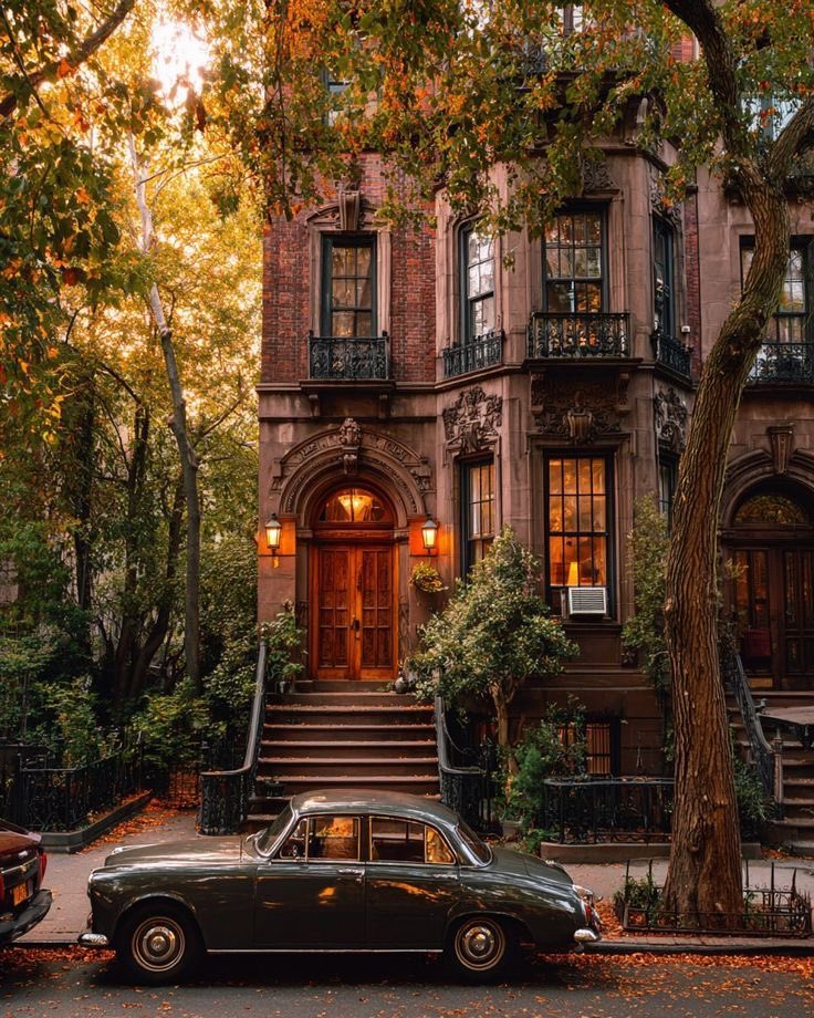 PrettyCitiesX's tweet photo. Autumn in New York 🍂 https://t.co/aAH1xES1Wx