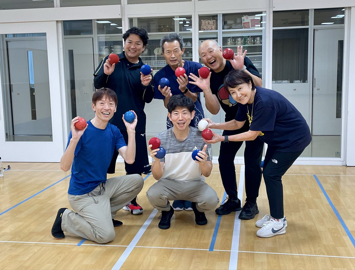 kinutamachi's tweet photo. 9月長月もいつもの日曜日～三峰公園清掃＆ボッチャ練習https://t.co/y9v5aH8AOZ https://t.co/U88R4aLFu8
