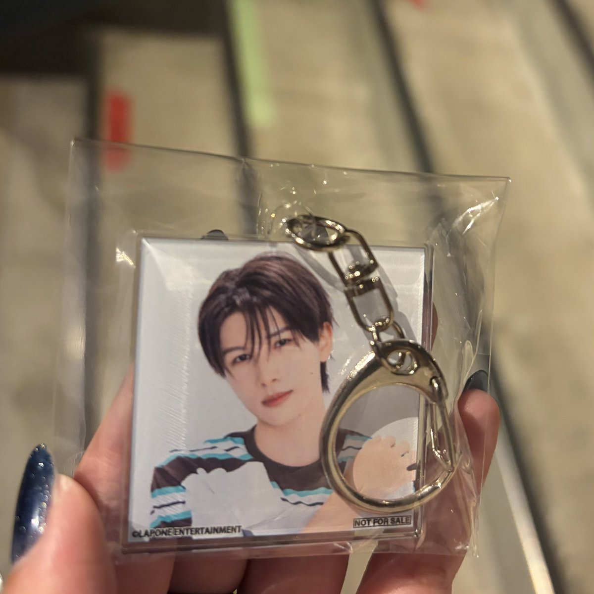 __ylqi's tweet photo. KO1KEYZ トレカ 交換探してます

【譲】HMVオンライン特典:照井.後藤.シヨン
楽天ブックス フォンタブ :矢田
セブンネット アクキー:後藤

【求】同等飯塚

ただ今HMV購入列におりますので付近か本日中渋谷手渡し

#KO1KEYZ交換 https://t.co/Dc9kBGUx8T