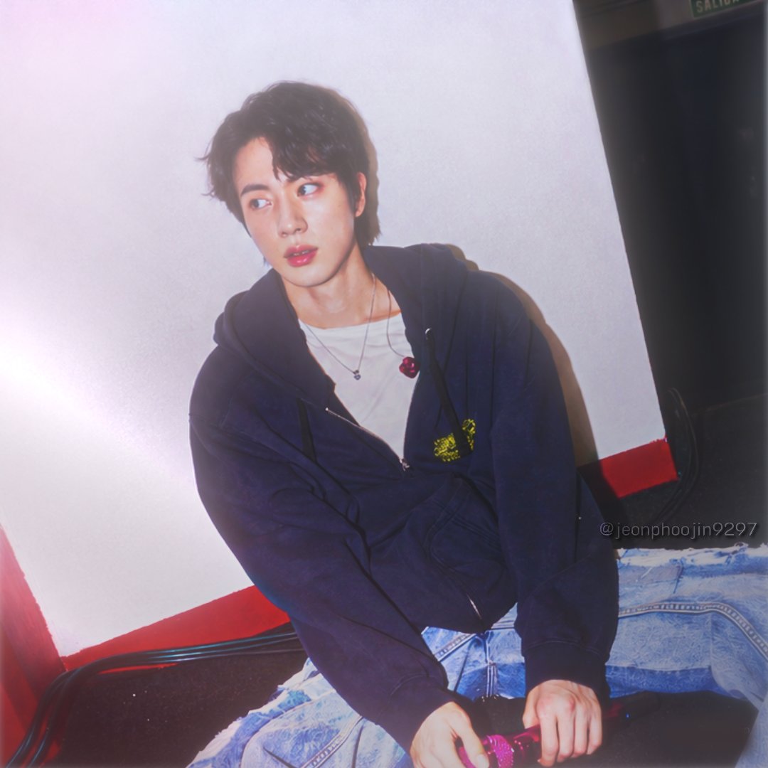 jinjk_gf's tweet photo. my boyfie 🫣

#jin #JIN
#jeonphoojin9297 
last photo crd to Liisaa https://t.co/Y4X1BvmG4L