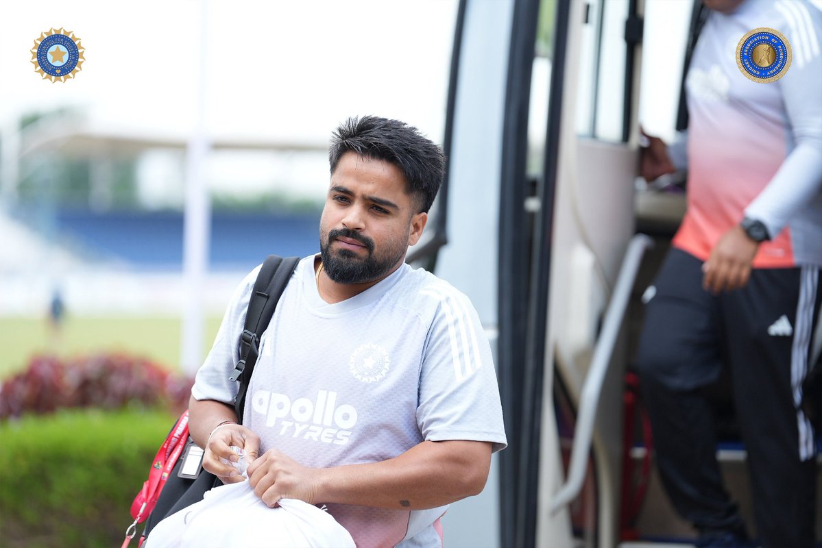 CApondicherry's tweet photo. The players have arrived for the 1st One Day clash. 🏏
#CAP #CricketAssociationofPondicherry #PondicherryCricket #INDvsAUS https://t.co/jq20T5hCoZ
