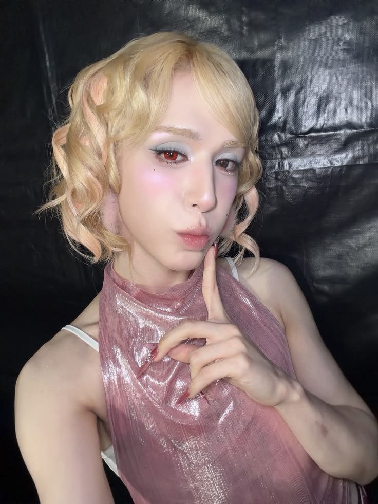 s6xfstic's tweet photo. pink ! https://t.co/1LIKLyYUYG