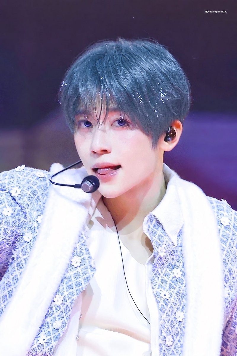 5sa9i's tweet photo. 오시온 파란머리 희망해요♡ https://t.co/hOByYcRt2y