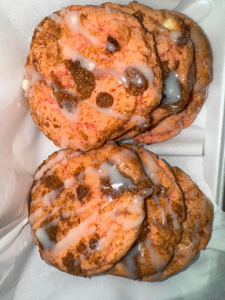 ShaguftaBe61's tweet photo. Kis Ny khany hain 🍪 https://t.co/5z5ldkAF1a