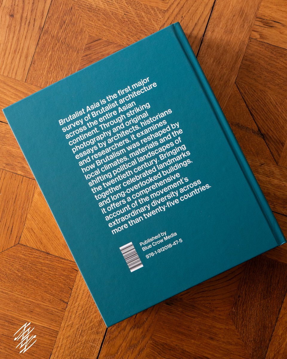 CalqueStudio's tweet photo. به مناسبت روز جهانی معماری، همکاری Calque Studio با کتاب Brutalist Asia را اعلام می‌داریم؛ کتابی از Blue Crow Media که معماری بروتالیستی ۲۸ کشور آسیایی را گرد هم آورده است و بخش ایران این مجموعه توسط بنیانگذاران استودیو کالک به نگارش درآمده است.
لینک خرید:
https://t.co/mYF7tF9ZJ2 https://t.co/A4p6bi6txZ