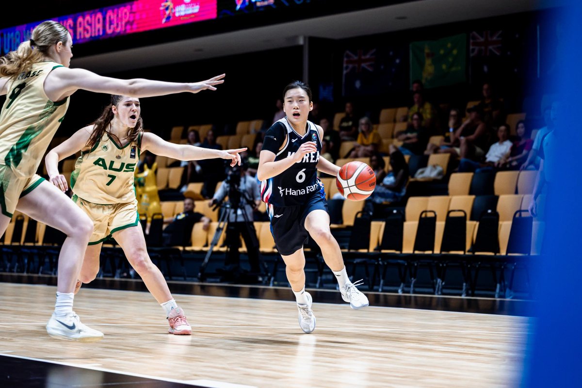 t_wkbl's tweet photo. 𝗙𝗜𝗕𝗔 𝗨𝟭𝟴 𝗔𝗦𝗜𝗔 𝗖𝗨𝗣 𝗪𝗢𝗠𝗘𝗡

🏀대한민국 56-92 호주🏀

임연서- 16득점 
이소희- 11득점

📅다음 경기
10월 8일(목) vs B조 3위팀(시간 미정)

*사진출처=FIBA

#wkbl #fibau18asiacup #u18아시아컵 https://t.co/MMJdGWN5c3