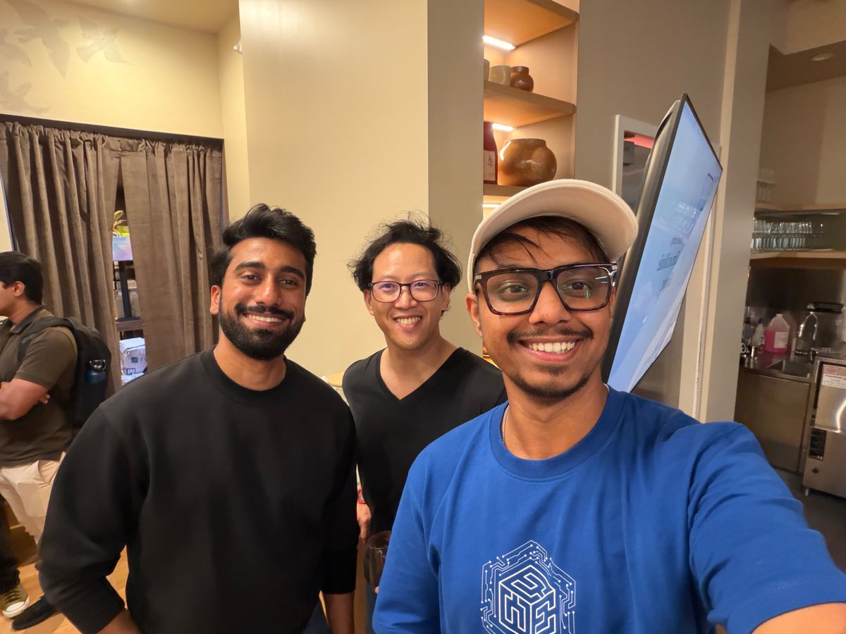 lets_ash's tweet photo. Day 1 of SF @Techweek_ , done.

Started at the @agi_inc Inc pop up store, packed from the first hour. We were there to work, but I spent half the day watching people put on the AGI glasses and come out surpised that AGI can shop for them.

@KhotChaitanya and the AGI team ran the best pop up I've seen. More on what we made together soon.

Also today:

Met and had so much fun talking about the industry + their stories of building their own companies with @DhravyaShah @imittalishika @shardul_mane, easily a highlight

Ran into 5 more people from Mumbai. Got our Mumbai meetup in before GTA 6 haha

Talked to a couple of investors about the new model we're launching for @blockwee 

On to day 2.