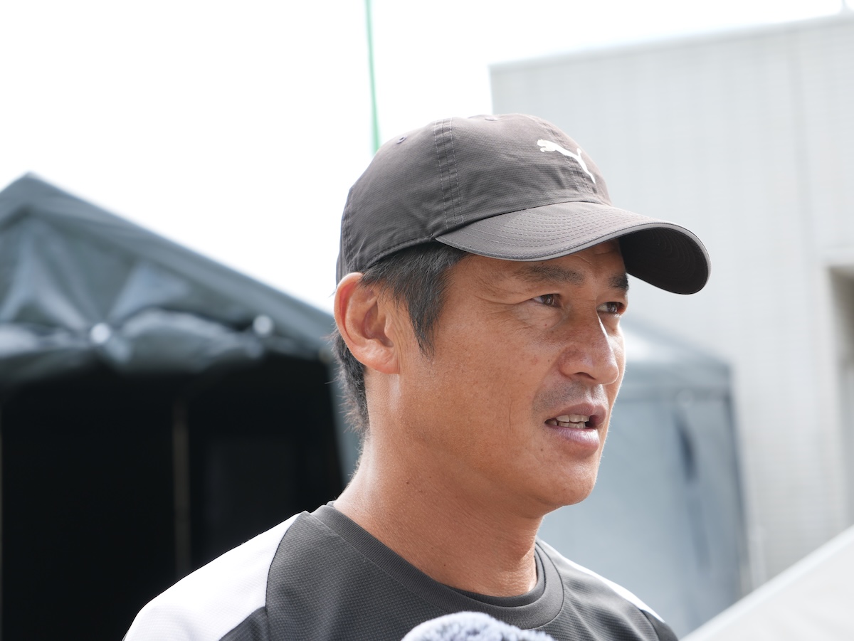 spulse_official's tweet photo. ▶︎ 𝗠𝗔𝗧𝗖𝗛𝗗𝗔𝗬|長崎戦前日コンテンツ
🗣️ #吉田孝行 監督コメント公開🔸🔸
 ̄V ̄ ̄ ̄ ̄ ̄ ̄ ̄
戦力的に今はフィールドプレーヤーにケガ人がいない状況なので、良い意味で悩みどころではあるが…
https://t.co/9FCEhhUoJp
#spulse #ONEFAMILY #1007vs長崎 https://t.co/rRpWizJ1HH