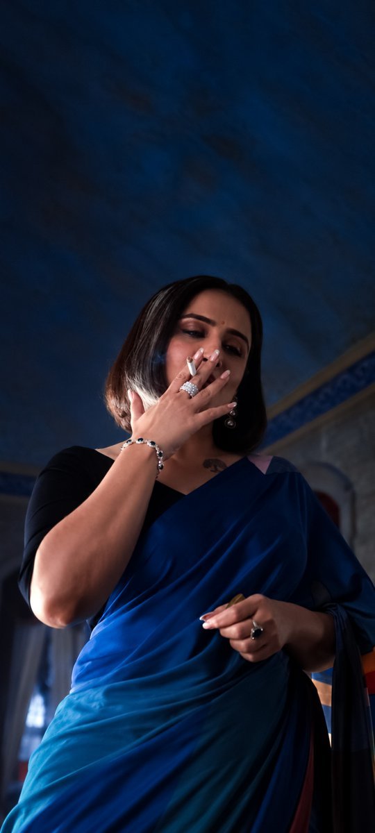 GEEMA1166588's tweet photo. Vidya Balan 🔥
#vidyabalan https://t.co/ia2aLudjJm