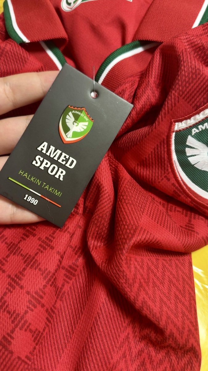 idoskee's tweet photo. dünyanın en güzel hediyesi 
amedspor amedstore amed 💚❤️ https://t.co/V78GOdUOrJ
