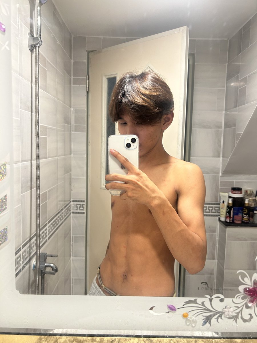 NoXing8ogv's tweet photo. Yk luy jay mun ភ្ជំ  🤭🥵 https://t.co/kyvvi7f3qp