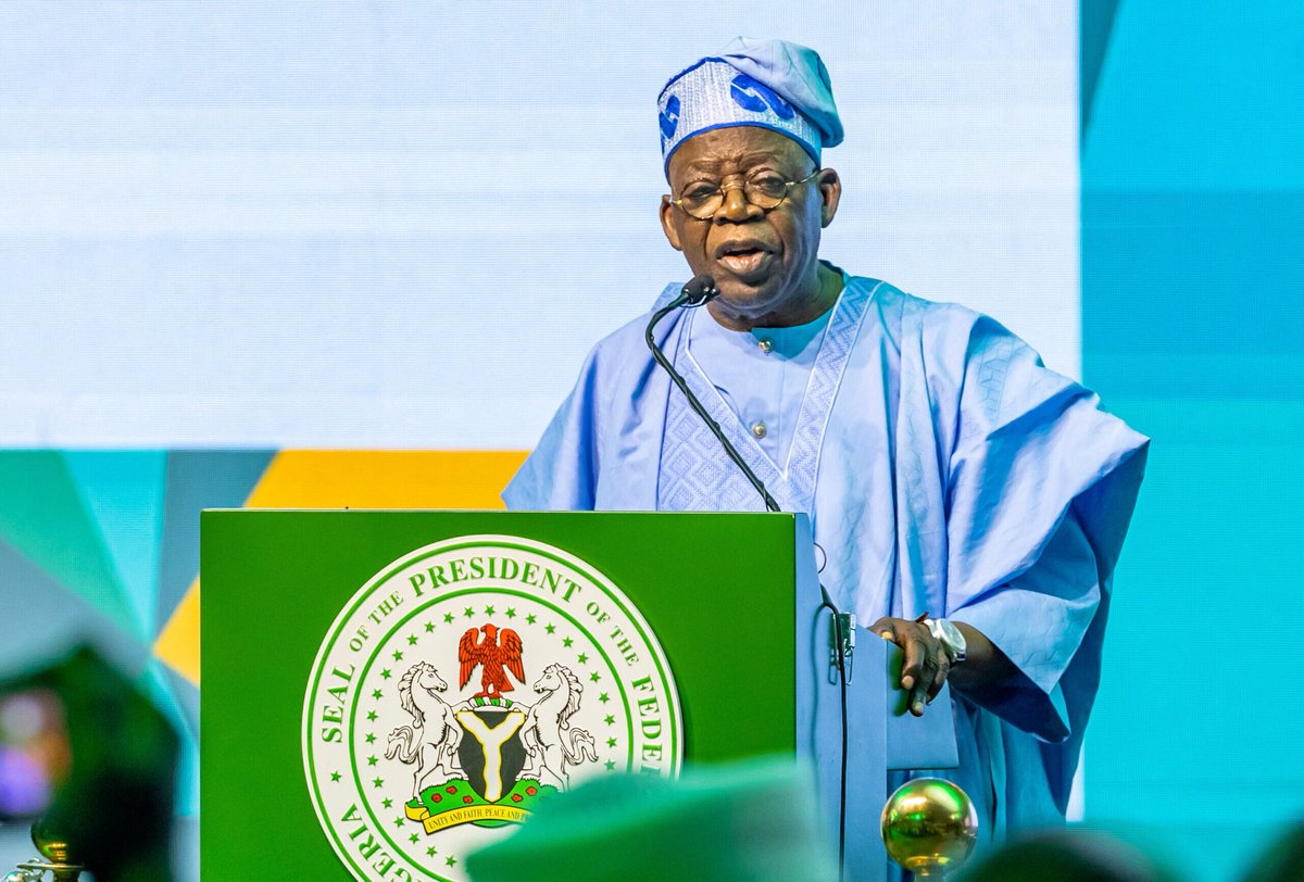 Waspapping_'s tweet photo. President Bola Ahmed Tinubu will complete his 8 years, and heaven will not fall.

The North completed its 8 years without anyone calling for Buhari’s head because he was one of us.

It’s now the turn of the South to complete its 8 years and then hand over to the North.

Northern leaders and elders sat down and made this agreement at the time, which produced Buhari.

We cannot decide to switch places just because our feelings are hurt.

We gave our word, therefore, we must keep it.
#Arewaforasiwaju #A4A #TinubuSaubiyu