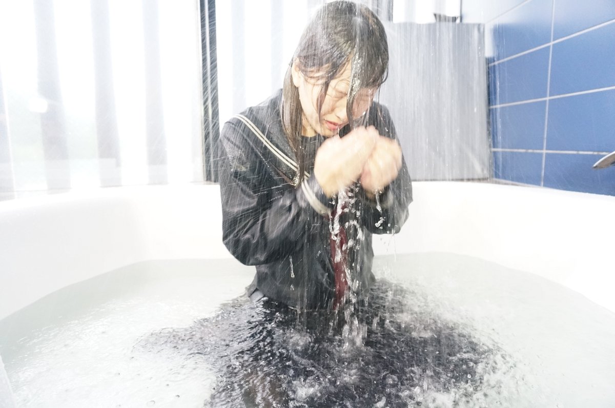 Fetish_Factory's tweet photo. Good evening.
Thank you for your hard work today.
Please be healed by your favorite videos.
#wetlook #slime #messy #wam
https://t.co/dvA6JXCcvc https://t.co/FIw8R43tom