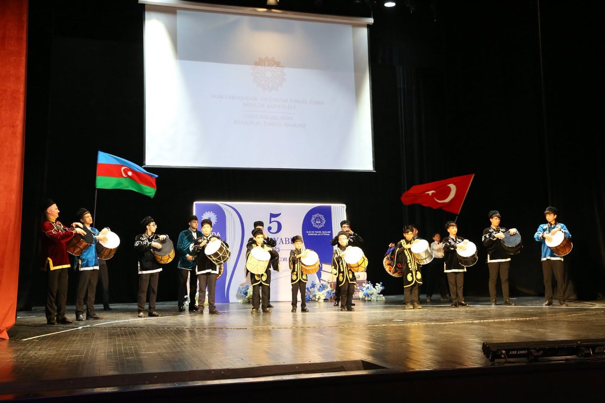 gence_icra's tweet photo. Gəncədə Beynəlxalq Müəllimlər Günü qeyd olunub

Daha ətraflı:
https://t.co/U0eveGPj7Q https://t.co/ZKsbft9N7m