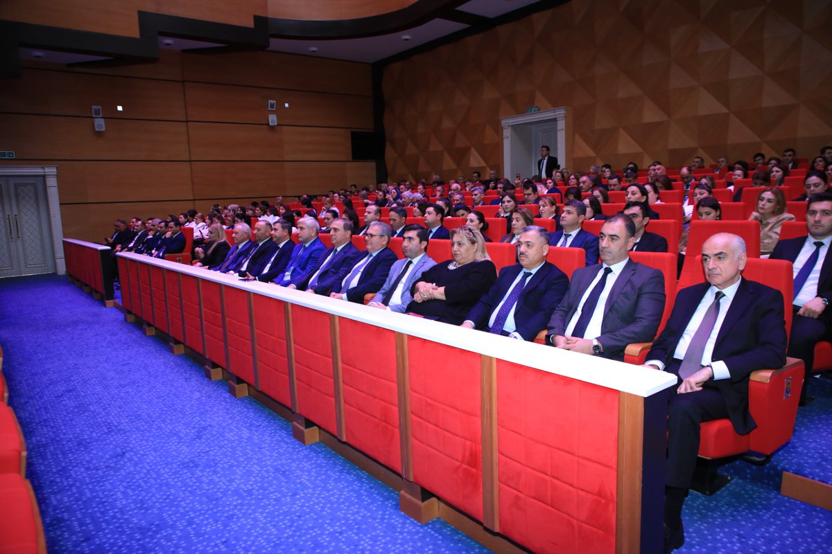 gence_icra's tweet photo. Gəncədə Beynəlxalq Müəllimlər Günü qeyd olunub

Daha ətraflı:
https://t.co/U0eveGPj7Q https://t.co/ZKsbft9N7m