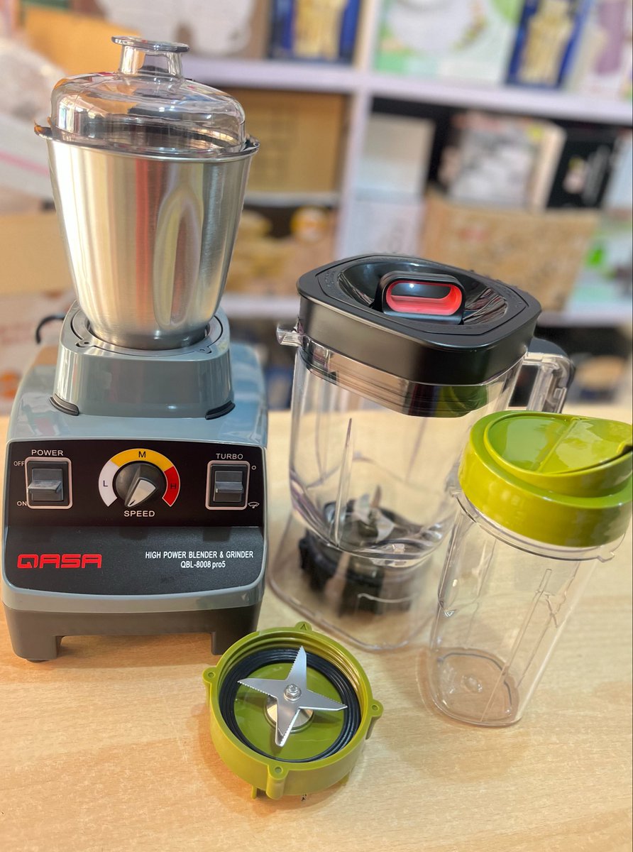FatimaAkanbi's tweet photo. If you’re looking for a heavy duty blender that gets the job done, get the Qasa Pro 5. This one is a serious machine.

The video is from one of customers. 
97k. #kitchentoolsng  #ilorintwittercommunity #Ilorin https://t.co/g6aAweYkYn