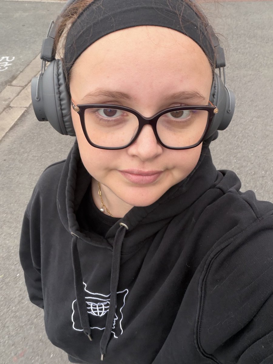 aastrazeee's tweet photo. Building my body that he will never be able to touch again https://t.co/D1VgLlOOWw