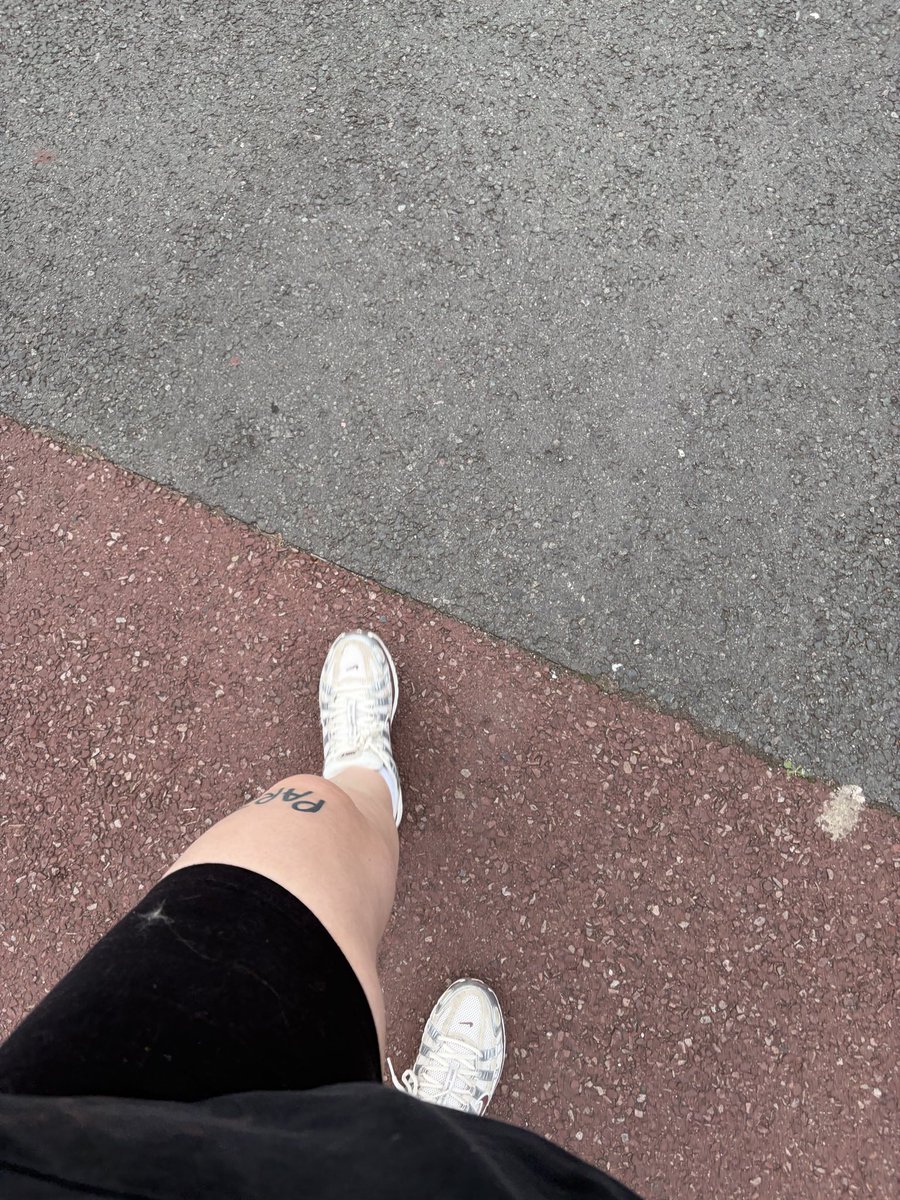 aastrazeee's tweet photo. Building my body that he will never be able to touch again https://t.co/D1VgLlOOWw