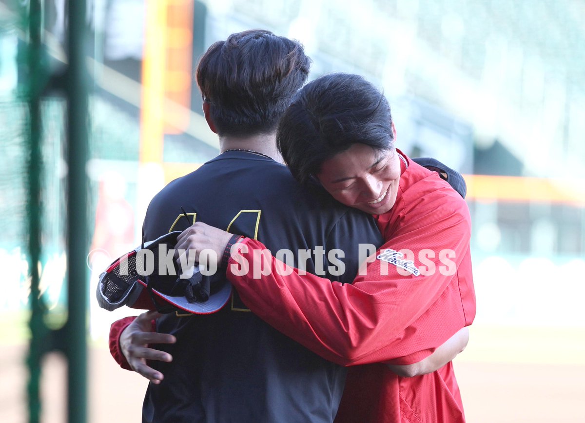 tospophoto's tweet photo. 【プロ野球】2026年10月6日
阪神X広島

#岩貞祐太 #大瀬良大地　

#広島東洋カープ #カープ #carp　
#タイガース #Tigers #阪神タイガース #東スポ https://t.co/z40BypbElY