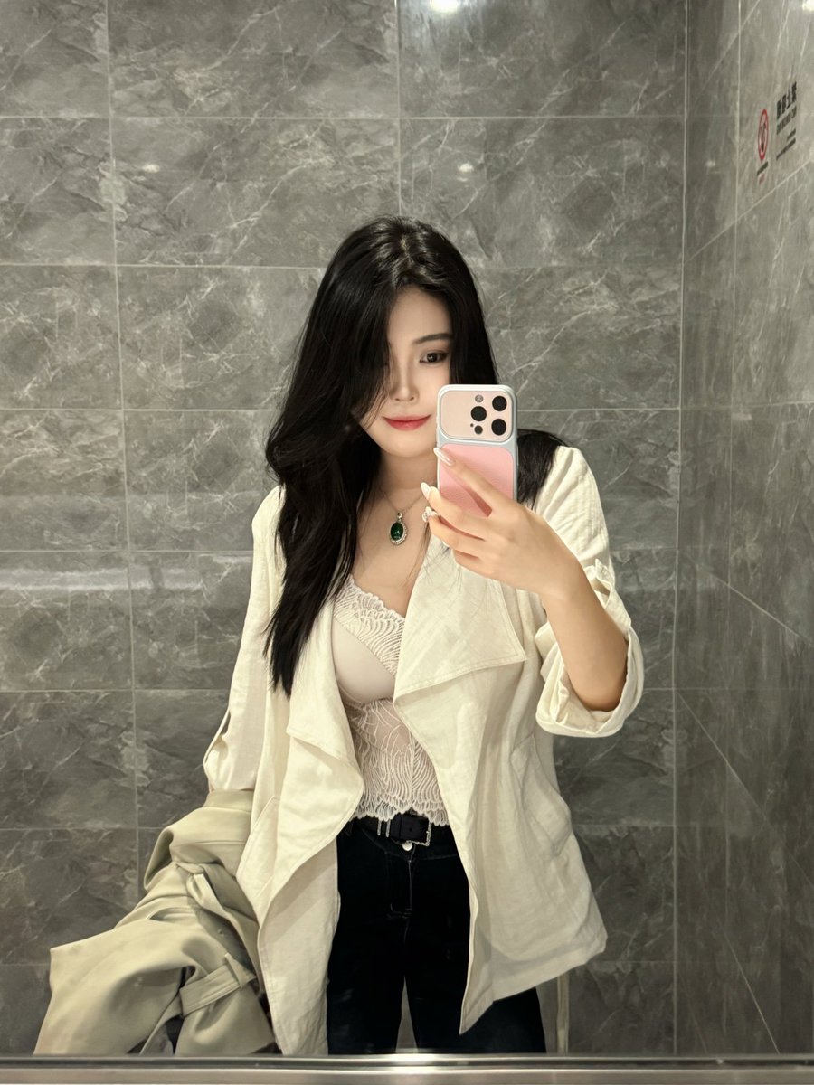 james_376's tweet photo. 露个脸🥰 https://t.co/4M9tE16Zne
