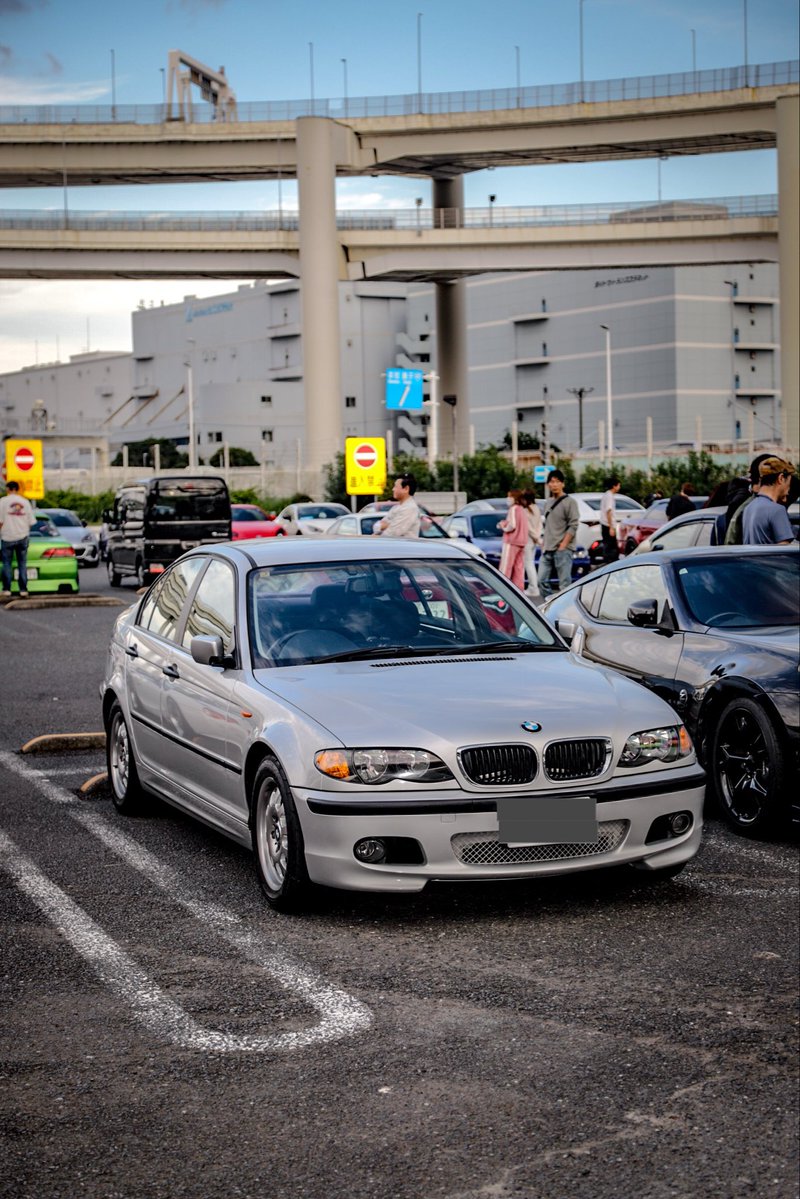 1988bmw520i's tweet photo. 2003 BMW 318i (E46) https://t.co/BT2ud9RKba