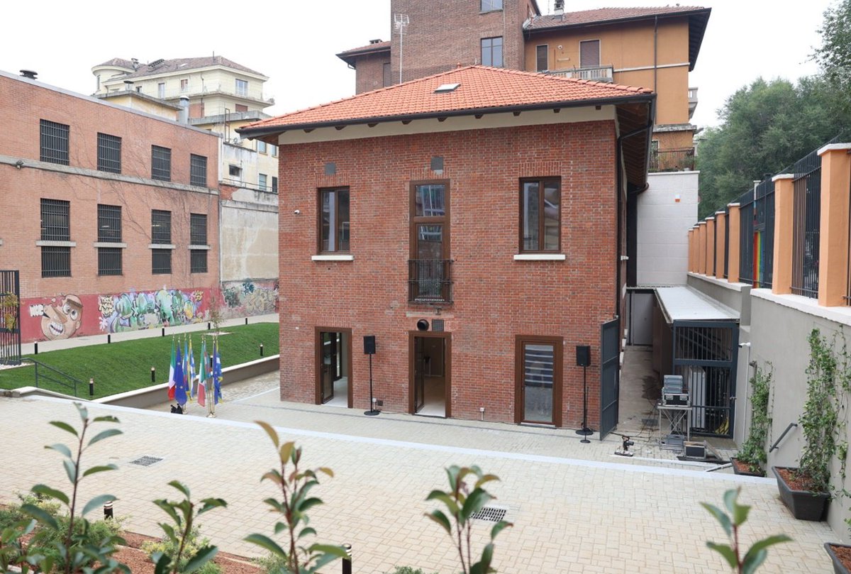 TorinoClick's tweet photo. TOHOUSING+, la nuova di struttura housing temporaneo per persone in condizioni di vulnerabilità socio-abitativa
https://t.co/7Jxh89SUc6 https://t.co/0nHYfqMV6W