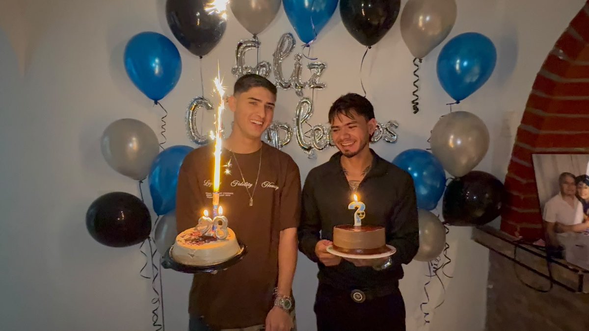 Stitentation's tweet photo. Feliz cumpleaños  a mi y mi hermano 💖✨️✨️ https://t.co/7ftEGP3mrO