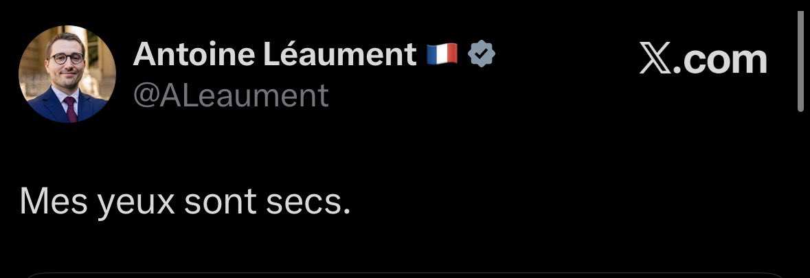 LeFootMeTue tweet picture