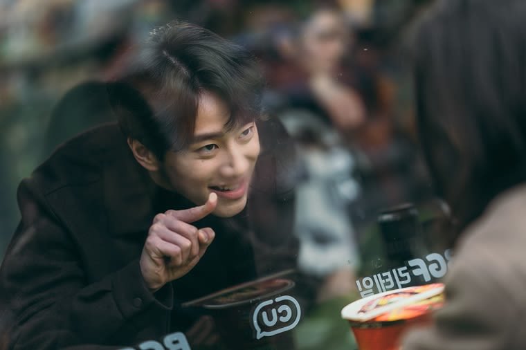dkalloob's tweet photo. 편의점 이준영♡#이준영 #leejunyoung #포핸즈 #최정요 #イジュニョン #李濬榮 https://t.co/3kXxvjtHK2
