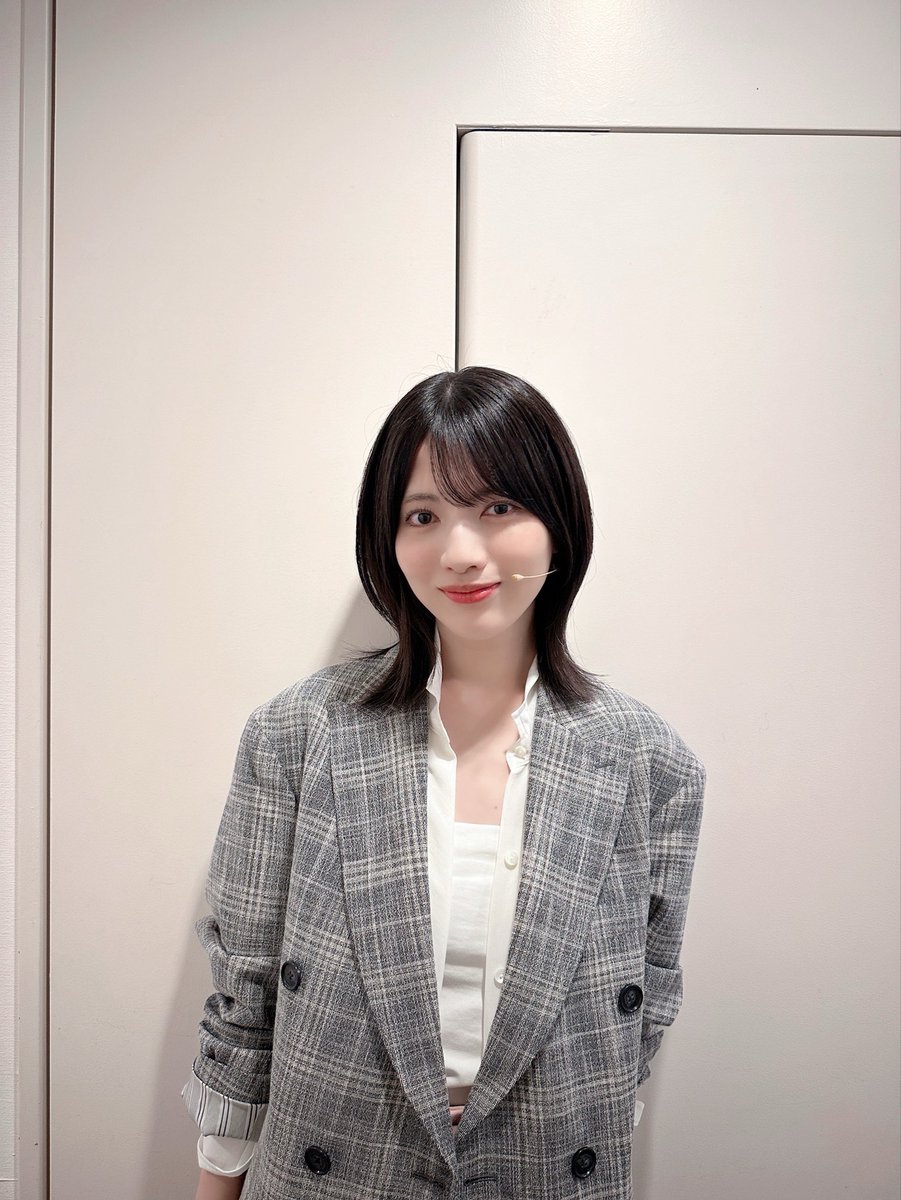 nogizaka46's tweet photo. 本日 #林瑠奈 出演ミュージカル『民王』の東京公演が無事終了しました✨

劇場まで来てくださった皆さま、
本当にありがとうございました🪽
大阪、福岡でもお待ちしております⭐️

https://t.co/LGoDeOeOUz

#乃木坂46 https://t.co/lIWPMFKOll