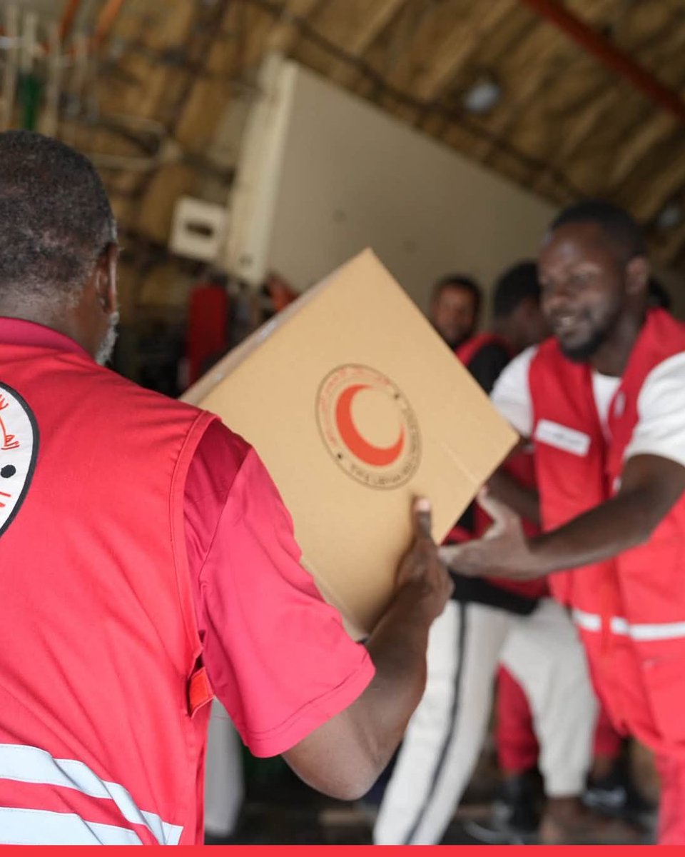 IFRC_MENA's tweet photo. An air bridge from Benghazi is bringing essential supplies to Ghat to support families affected by the floods and heavy rains.

The new supplies will replenish the stocks of the @LibyaRC Ghat Branch and help teams continue delivering assistance to affected communities and responding to their humanitarian needs.