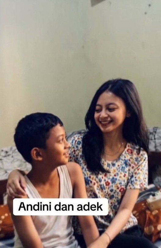 RYncglu's tweet photo. TOP VIRAL INDO TERBARU👀

Versi anak kecil a day in my life
https://t.co/djCqE0BL15

video dila kentang goreng viral
https://t.co/djCqE0BL15

video viral anak sma terbaru Bule Barbie📂
Bilqis Luvena Danendra Banyuwangi

#videy #cdn  #aceimg #twimg #viral #vdko #video doods aceimg https://t.co/ae9jUZRqFg