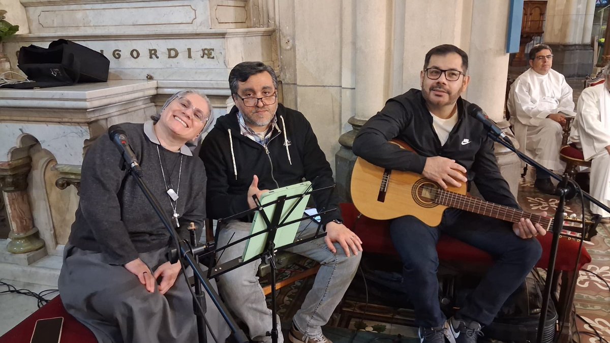 Scalanews1's tweet photo. ```Scala News```
*“CHILE: Celebrating 150 years of Redemptorist presence”* https://t.co/nBy0KYambW #scalanews #redemptoristsinternational #RedemptoristMission #RedemptoristYouth #RedemptoristFormation #Redemptoristvocation #RedemptoristSpirituality
#RedemptoristLayAssociates https://t.co/nOFCaLAkRt