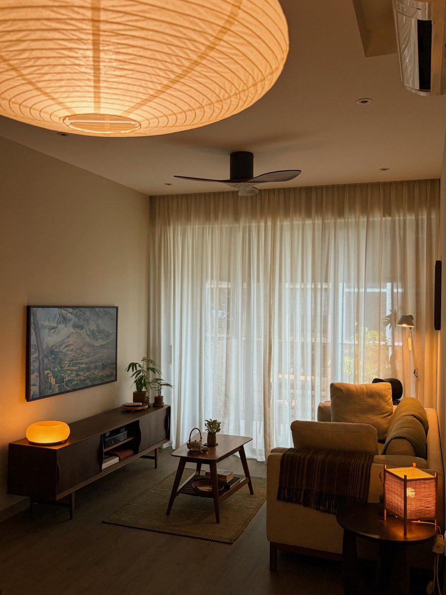 kofiwest_gh's tweet photo. This kind of room design &amp; setup is very introvert dream ✨📸 https://t.co/cCHwU5xfyV