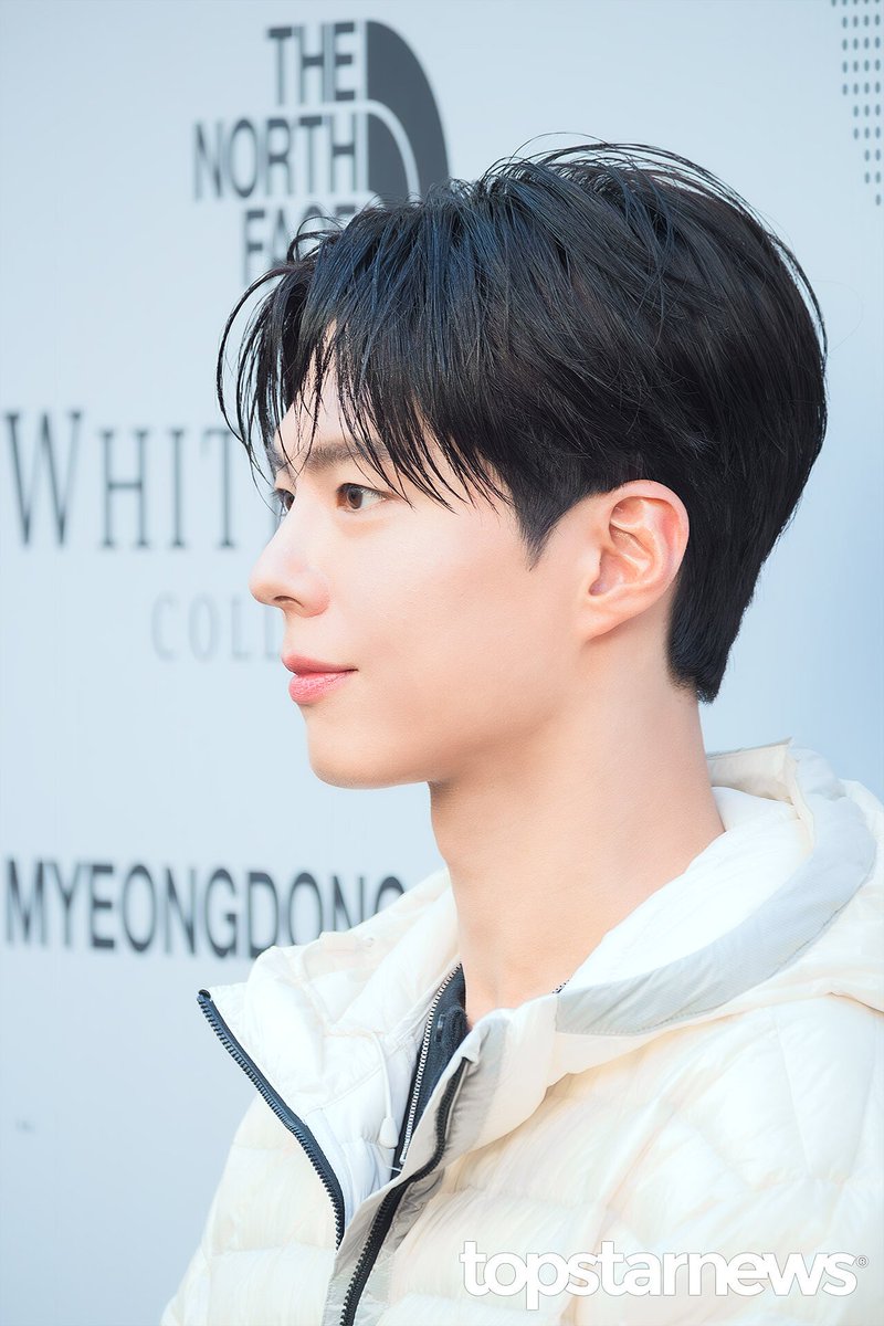 TBLlifes's tweet photo. Park Bo-gum at The North Face White Label Myeongdong Lounge’s grand opening photo call.

📸 TopStarNews

#TBLlife #ParkBoGum #THEBLACKLABEL https://t.co/okS8gYJsCO