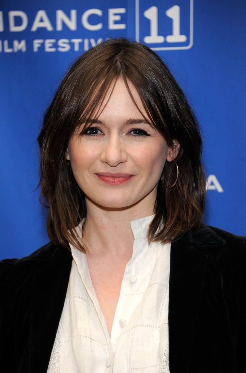 celebcrush4922's tweet photo. Happy Birthday Emily Mortimer 🎂🎁
#HappyBirthday #Emily #Mortimer #EmilyMortimer https://t.co/yJScIOsSRz