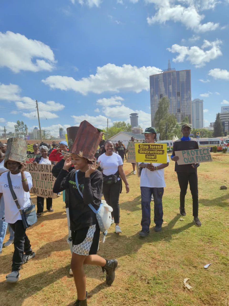 NgangaShekila's tweet photo. Our 🇰🇪 ancestors left us these forests as a sacred trust. They are not ours to destroy. They are a loan from our children and grandchildren. What kind of future are we building for them? #HandsOffOurForests 
#ProtectKenyasForests

 @KeForestService

🖋 : https://t.co/0FRKtRCqCB https://t.co/hF9o1F528Y