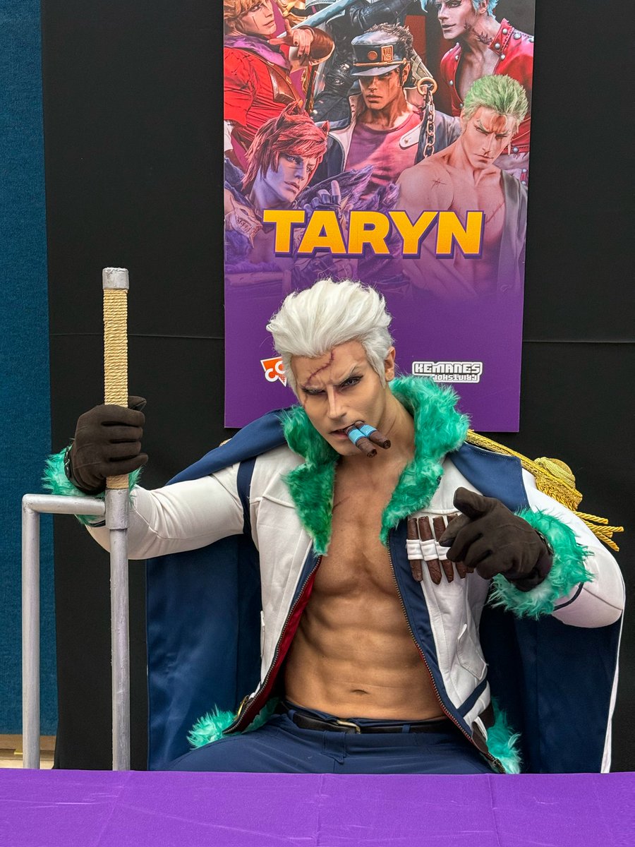 Taryn_Cosplay's tweet photo. Last weekend in a Nutshell 🇨🇾❤️ #CyprusComicCon @CyprusComicCon 
Got the most wonderful welcome by the community in Cyprus! So Happy to be back! https://t.co/3V30Fh9QcM
