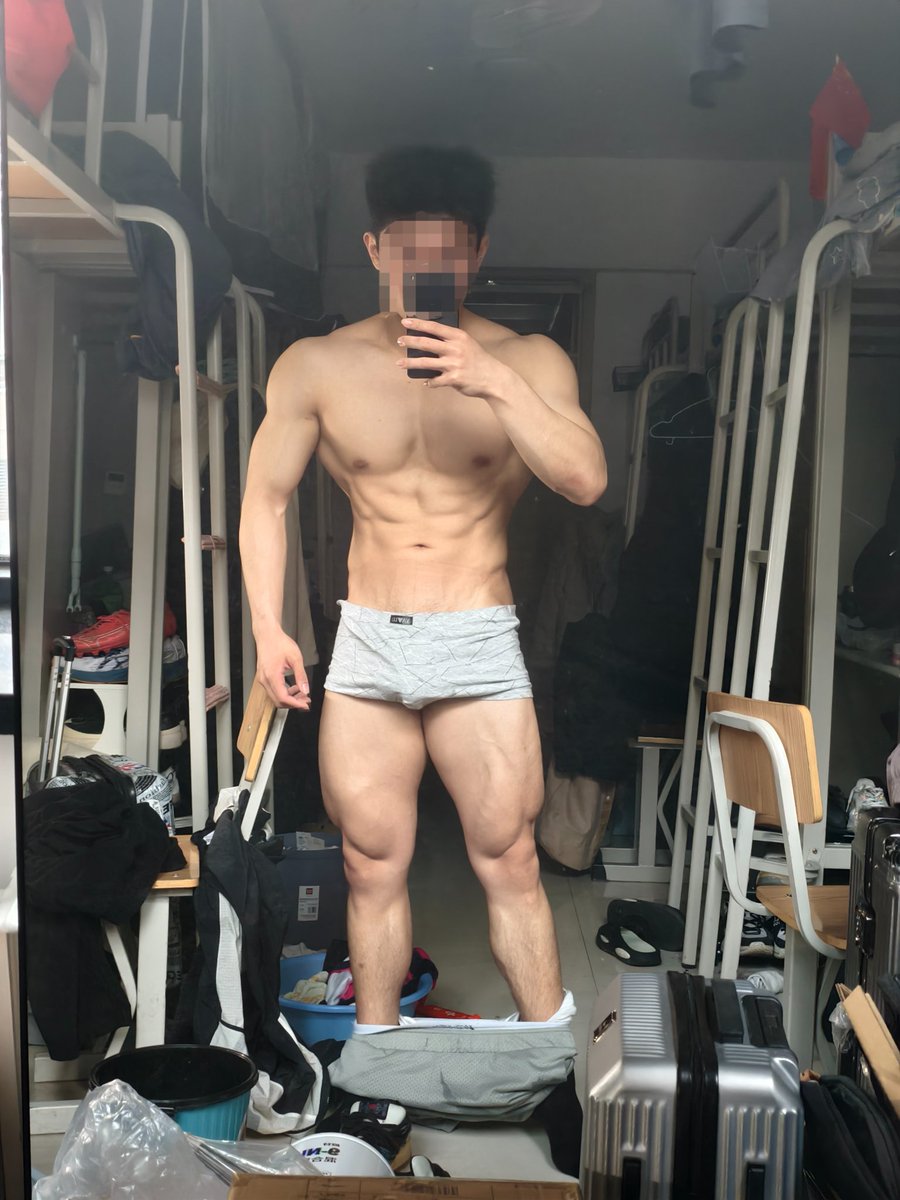 zhuyi178's tweet photo. 怎样涨粉更快些？ https://t.co/r2yG1AVY0A