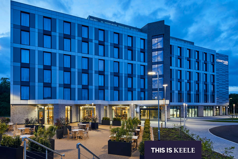 KeeleUniversity's tweet photo. Joining us for our Open Day, or visiting us for business? 💭

The Courtyard by Marriott hotel on campus has 150 guest rooms, on-site dining, and meeting rooms for business travellers, making it the perfect place to stay when visiting the area. https://t.co/aJjqV2VuZK
