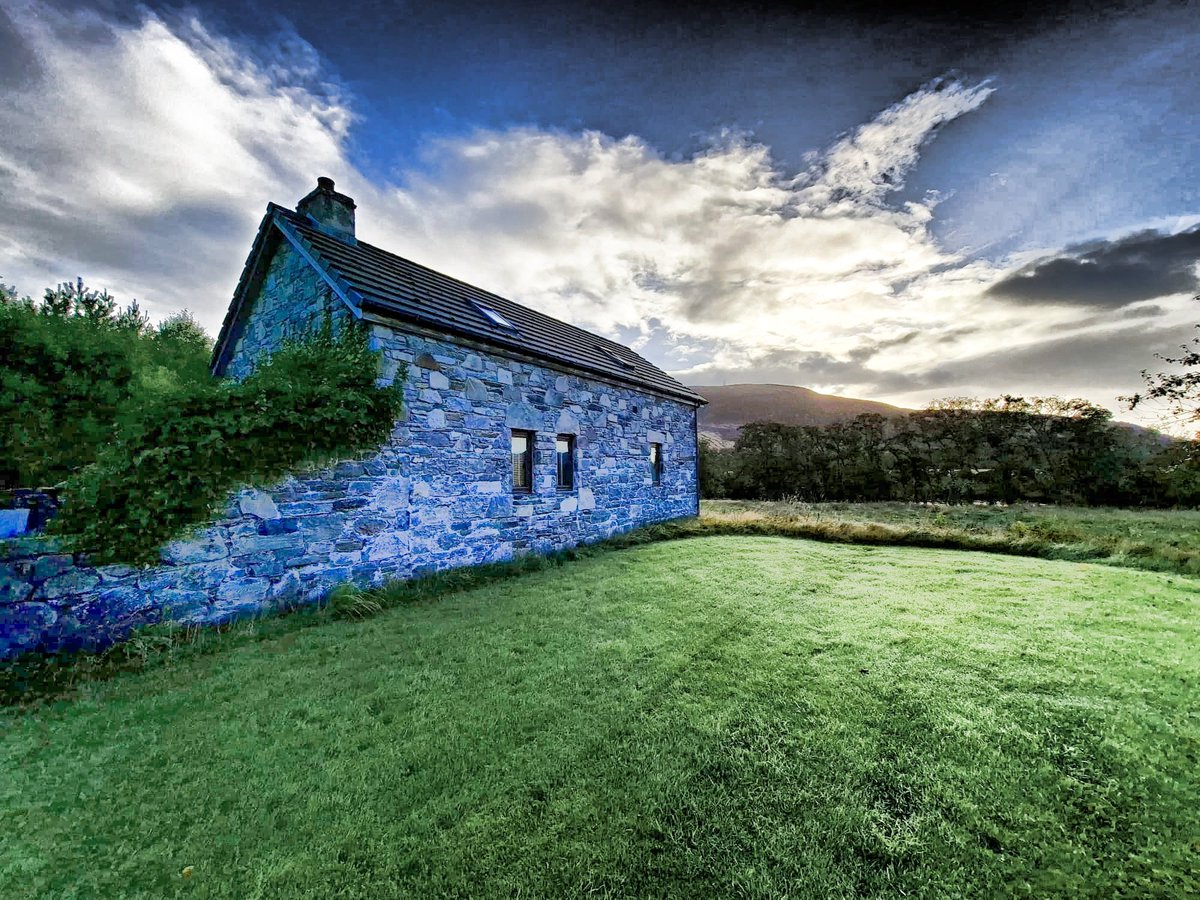 TheFrog41007428's tweet photo. Ich mag mei Bude in den Highlands 😊
#🏴󠁧󠁢󠁳󠁣󠁴󠁿vibes https://t.co/mjnIpBPnji