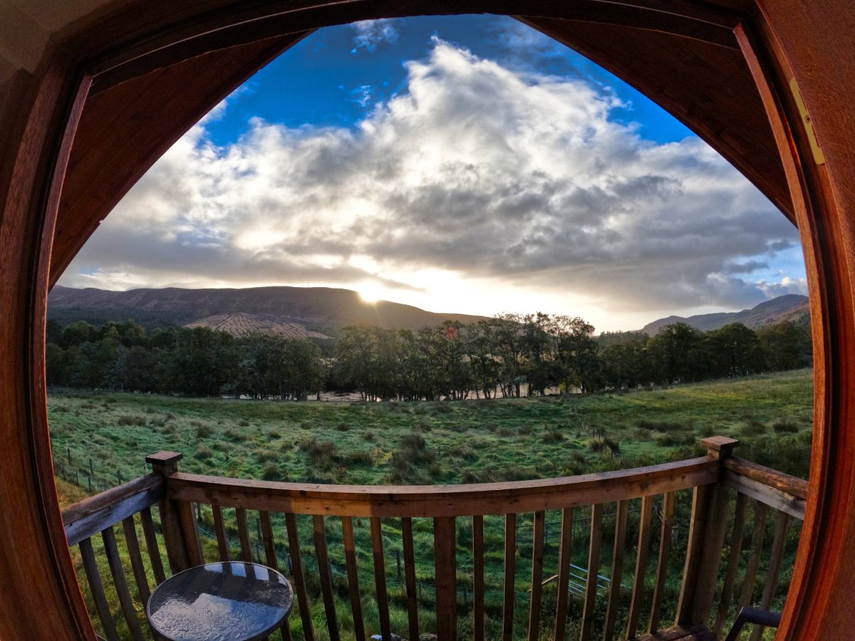 TheFrog41007428's tweet photo. Ich mag mei Bude in den Highlands 😊
#🏴󠁧󠁢󠁳󠁣󠁴󠁿vibes https://t.co/mjnIpBPnji