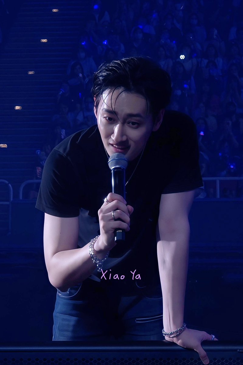 SuXiaoYa880607's tweet photo. [261004 KPOP PRIME]
테토남 맞아!!!!🔥😘😎🖤 @AllRiseSilver #은혁 #이혁재 #EUNHYUK https://t.co/68HV3gvIYI