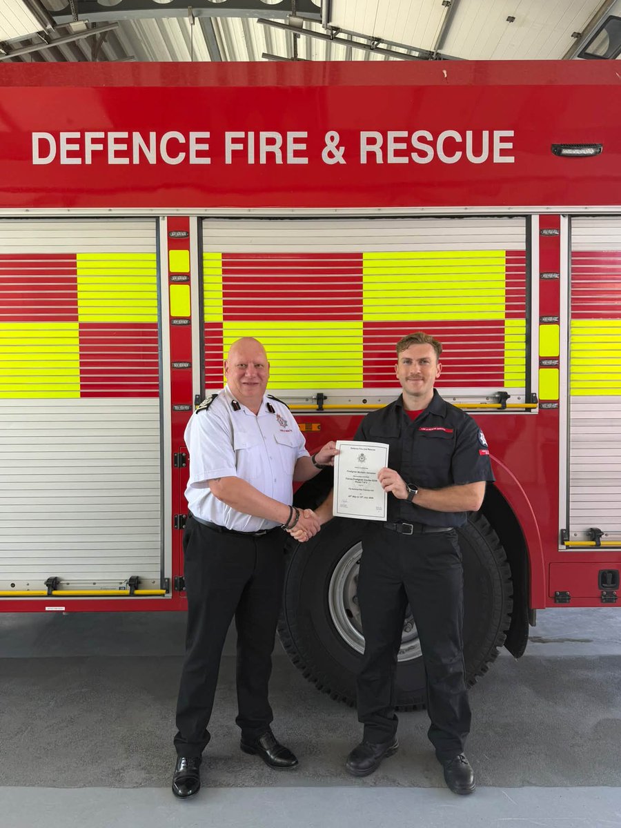 bfcyprus's tweet photo. Congratulations to our newest firefighters for receiving their post recruitment certificates at Episkopi Fire Station 👏🚒 

#BritishBases #Cyprus #DefenceFire #NewFirefighters https://t.co/9tEO8FzHPz