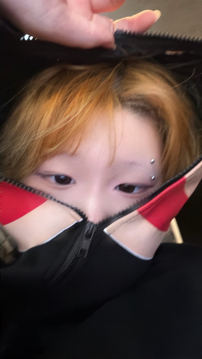 susxw_'s tweet photo. #일상계_𝕏친소 #우울계_𝕏친소 
#꼴초

제발친구하자 https://t.co/omAoKtz44z