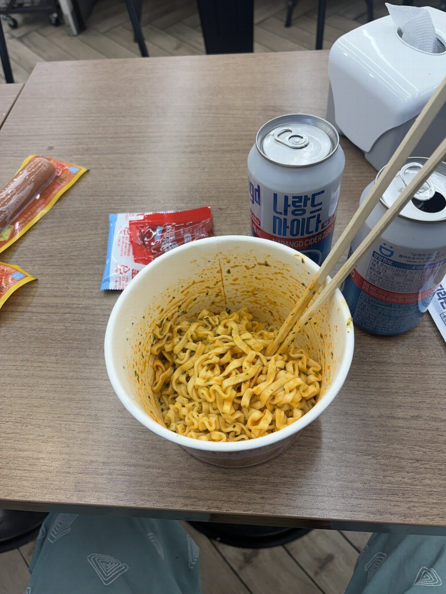 k159jh's tweet photo. 맵찔이 소스 다 못 넣음.. https://t.co/sZqoUjzBwQ