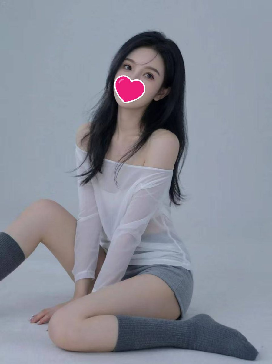 pkazm0's tweet photo. 💋165/48/D
🌸好色的頂級大美女❤️‍🔥
💖頂級身材火辣誘惑👍 https://t.co/tycpNBQsO2